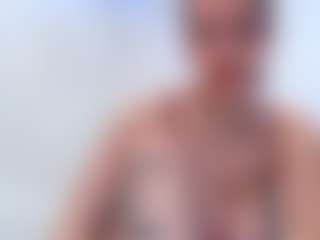 adafontaine18's Live Sex Cam Show