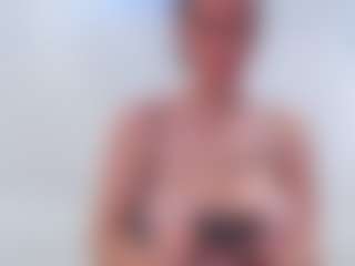adafontaine18's Live Sex Cam Show