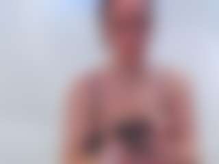 adafontaine18's Live Sex Cam Show