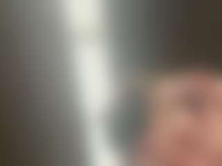 adafontaine18's Live Sex Cam Show