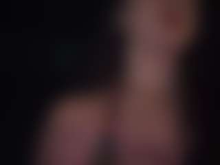 adafontaine18's Live Sex Cam Show