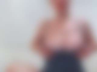 adafontaine18's Live Sex Cam Show