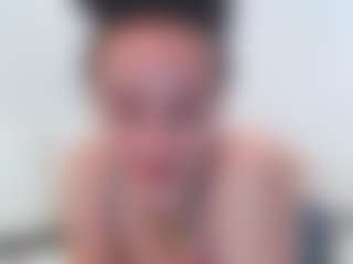 adafontaine18's Live Sex Cam Show