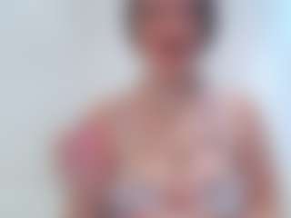 adafontaine18's Live Sex Cam Show