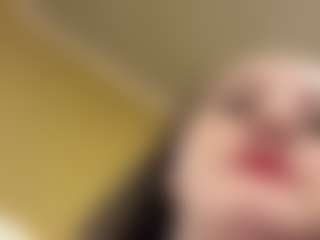 adafontaine18's Live Sex Cam Show