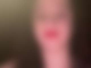 adafontaine18's Live Sex Cam Show