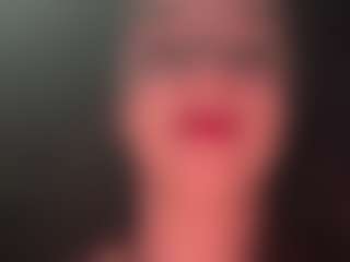 adafontaine18's Live Sex Cam Show