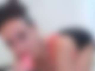 adafontaine18's Live Sex Cam Show