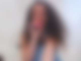 adafontaine18's Live Sex Cam Show