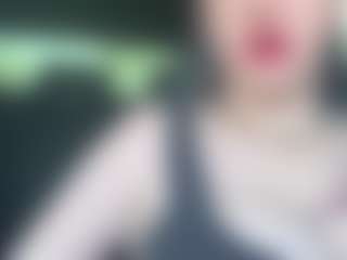 adafontaine18's Live Sex Cam Show