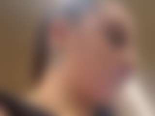 adafontaine18's Live Sex Cam Show