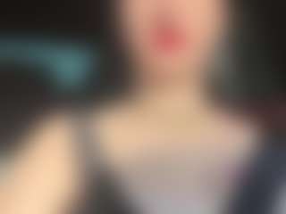 adafontaine18's Live Sex Cam Show