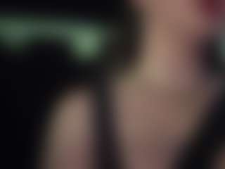 adafontaine18's Live Sex Cam Show