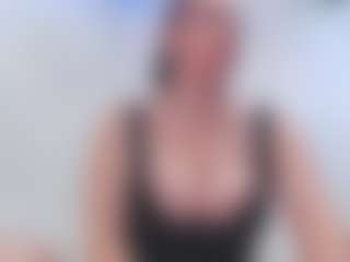 adafontaine18's Live Sex Cam Show