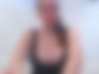 adafontaine18's Live Sex Cam Show