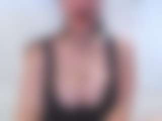 adafontaine18's Live Sex Cam Show