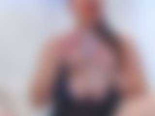 adafontaine18's Live Sex Cam Show