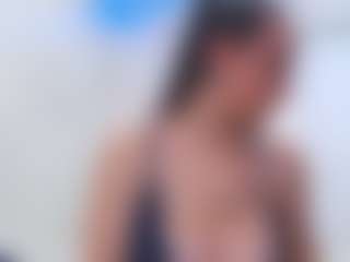 Live cam show with adafontaine18 - Longlegs on slutload