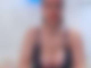 adafontaine18's Live Sex Cam Show