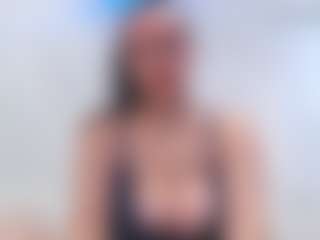 adafontaine18's Live Sex Cam Show