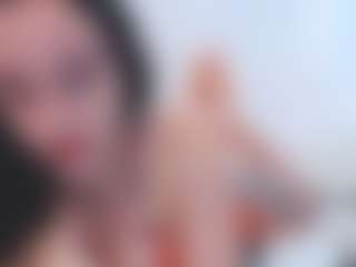 adafontaine18's Live Sex Cam Show