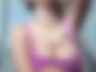 adafontaine18's Live Sex Cam Show