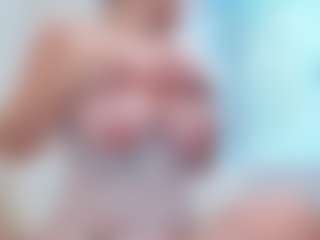 adafontaine18's Live Sex Cam Show