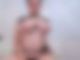 adafontaine18's Live Sex Cam Show