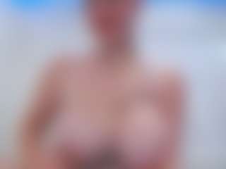 adafontaine18's Live Sex Cam Show