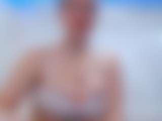 adafontaine18's Live Sex Cam Show