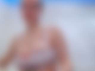 adafontaine18's Live Sex Cam Show