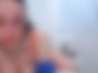 adafontaine18's Live Sex Cam Show