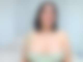 Annie-Thomsonn's Live Sex Cam Show