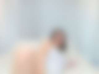Live cam show with Annie-Thomsonn - Sexwebcam Mature on Gym Cam Girls