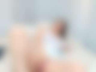 Annie-Thomsonn's Live Sex Cam Show