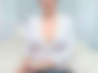 Annie-Thomsonn's Live Sex Cam Show
