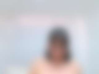 Live cam show with Annie-Thomsonn - Middle Aged on madthumbs
