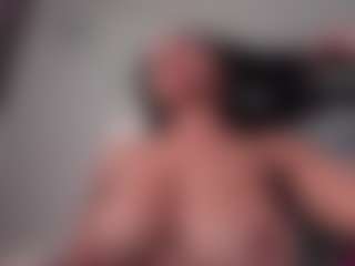 ginebra-ness's Live Sex Cam Show