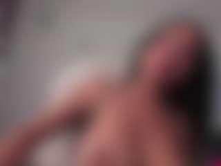 Live cam show with ginebra-ness - Fingers on Fling VIP Chat