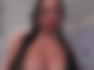 ginebra-ness's Live Sex Cam Show