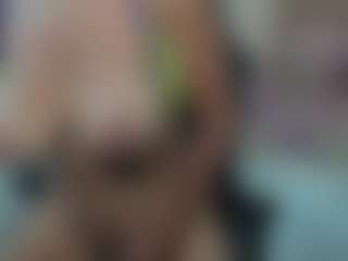 ginebra-ness's Live Sex Cam Show
