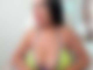 Live cam show with ginebra-ness - Thick on Camsoda