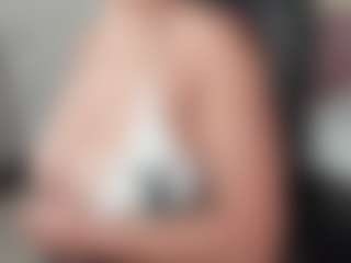 ginebra-ness's Live Sex Cam Show