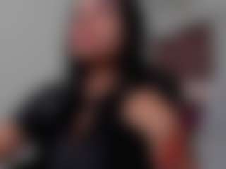 Live cam show with ginebra-ness - Drinking on StripNow