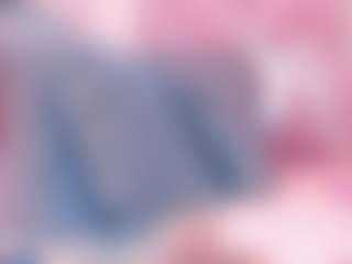 Live cam show with Zenda-Moretti - Genital Piercings on Dolls Live