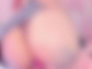 Live cam show with Zenda-Moretti - Facial on Gym Cam Girls