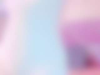 Live cam show with Zenda-Moretti - Facial on Camsoda