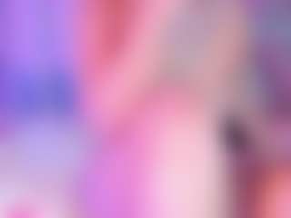 Live cam show with Zenda-Moretti - Facial on Camsoda