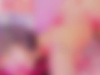 Live cam show with Zenda-Moretti - Facial on Dolls Live
