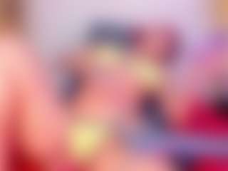 Live cam show with Zenda-Moretti - Facial on Gym Cam Girls